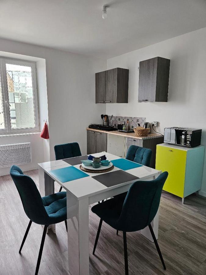 Appartement 4 Personnes Vue Mer A Santec Au Pied De La Plage Du Dossen Buitenkant foto